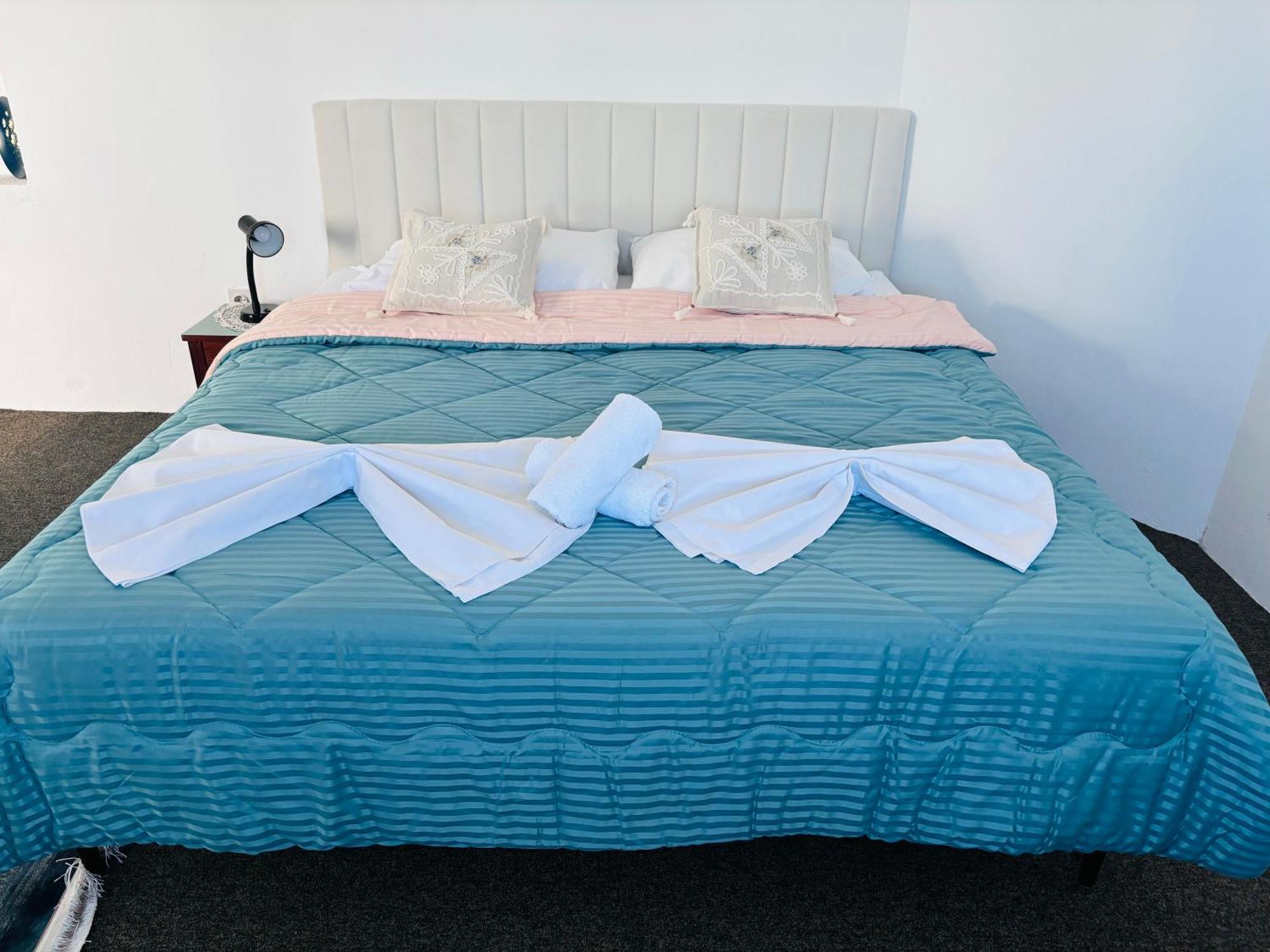 Rooms & App Minka Jadranovo Exterior foto